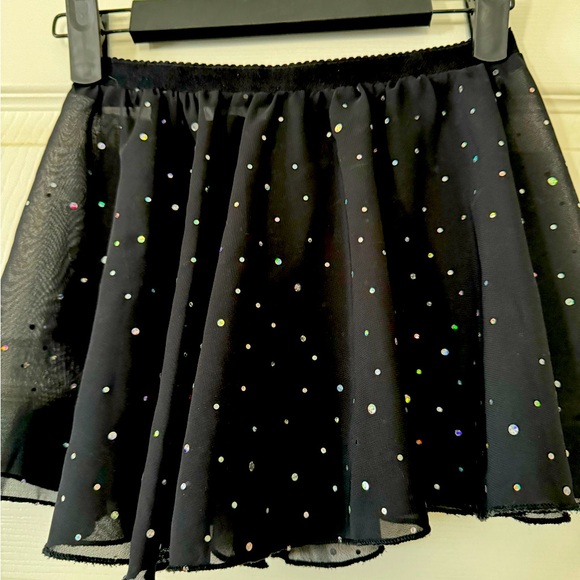 🩰Bundle 2/$12🩰 EUC Ballet dance skirt. Elastic waist - Picture 5 of 5